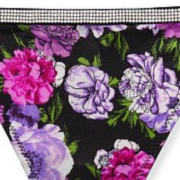 VS Very Sexy Bombshell Shine V-String Panty Purple Black Floral Thong NWT - Picture 8 of 16